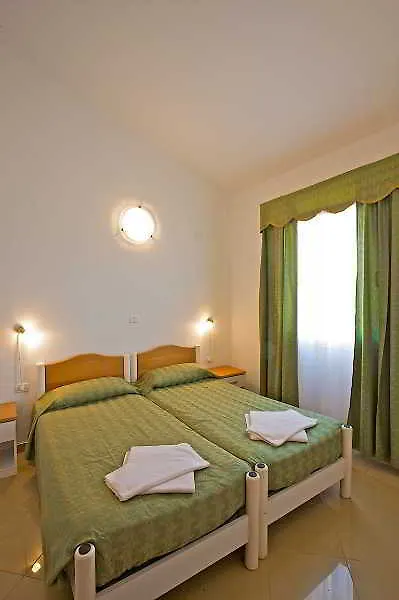Kazela Apartments