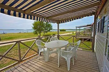 Kazela Apartments