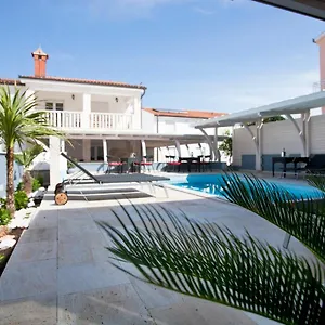  Apartment Kruna Grada Croatia