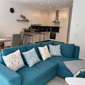  Ferienhaus Behagliches Haus Luisa In Der Dorfmitte Deutschland