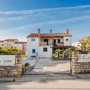  Apartment Casa Cerin