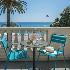 **** Hotel Mercure Marché Aux Fleurs Francia